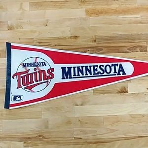 Vintage 1990s Minnesota Twins Pennant